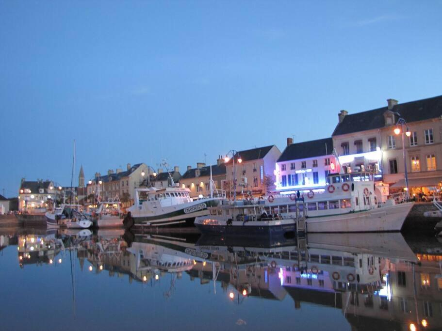 « La Casa Normande » Entre Ville & Plages Esquay-sur-Seulles Exteriör bild