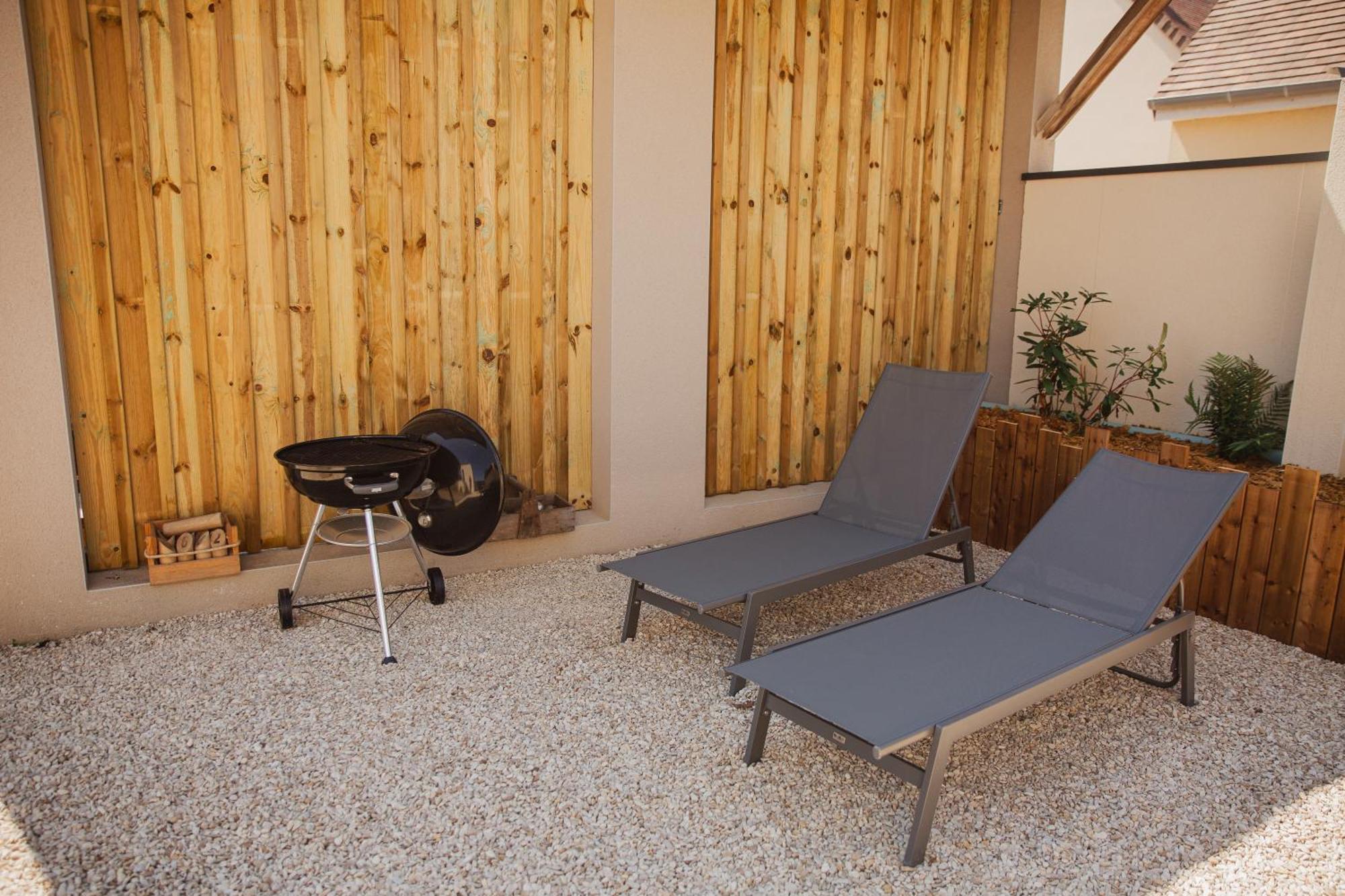 « La Casa Normande » Entre Ville & Plages Esquay-sur-Seulles Exteriör bild